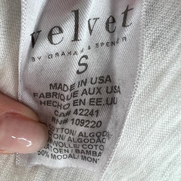 Velvet by Graham & Spencer White Slub Knit Cold Shoulder Shirt Cotton Modal S - Picture 7 of 7